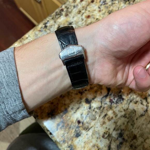 *SOLD* Tag Heuer Monaco Automatic + 3 straps - Picture 13 of 17